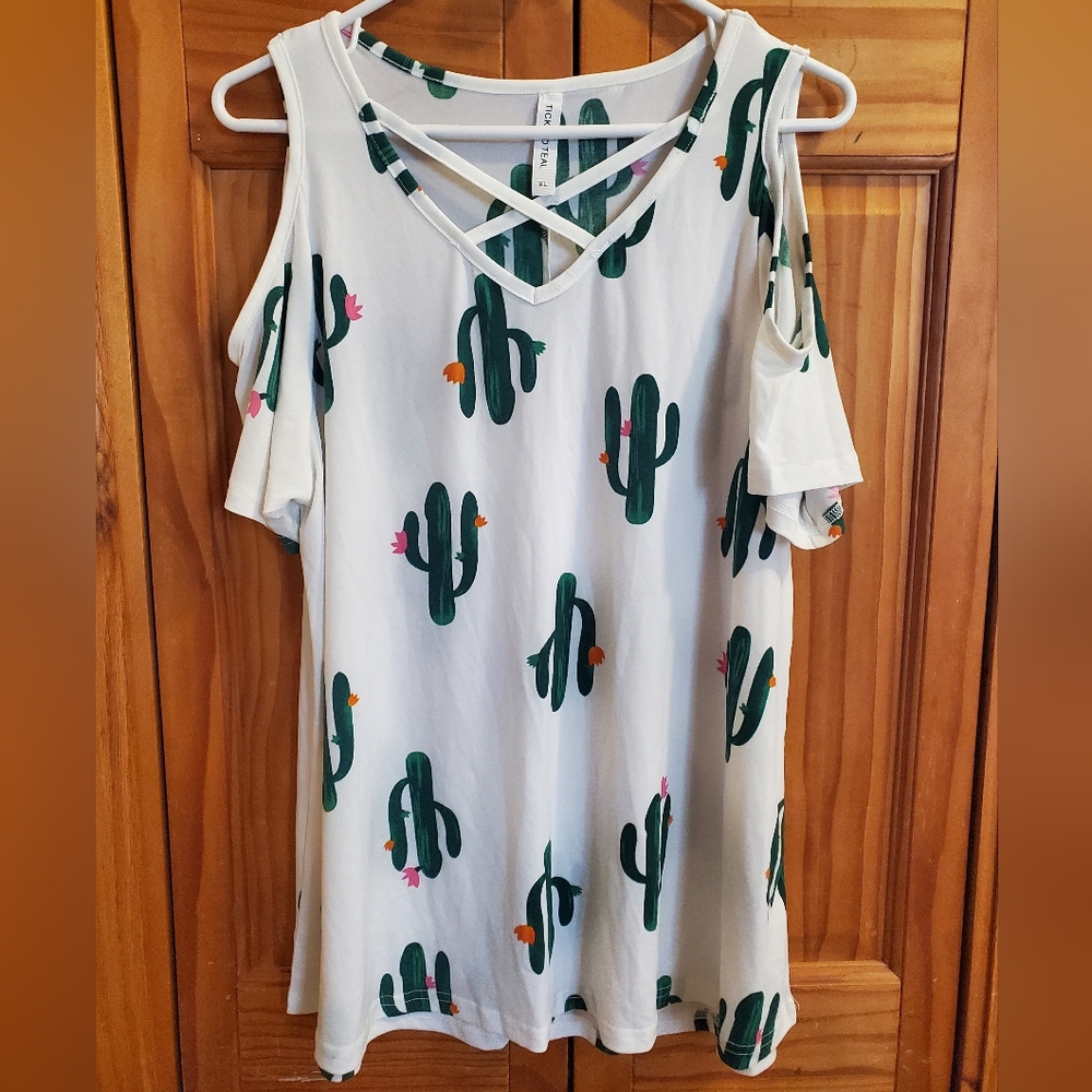 Tickled Teal White Cold-Shoulder Cactus Print Top